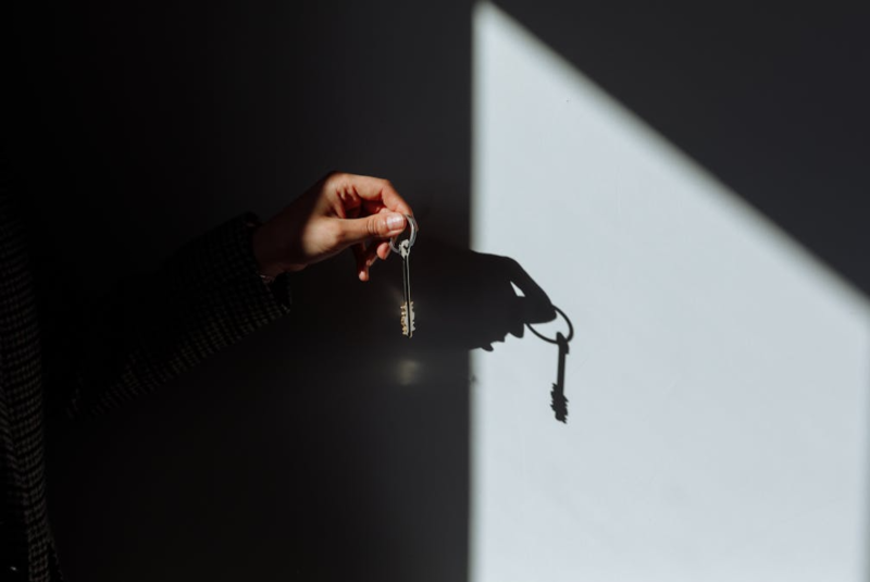 Notaire pour rédaction d'un bail locatif d'habitation spécial avec un encadrement à 12 mois à Toulouse